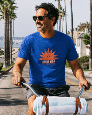 Buena Vida Tee | Live the Good Life Vintage Tee